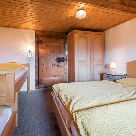 Bauernhaus Eggertshof 100w بيت للعطل